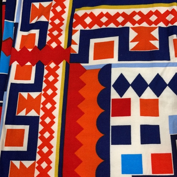 LuLaRoe New TC Tall & Curvy Geometric Leggings NWT - Picture 2 of 7